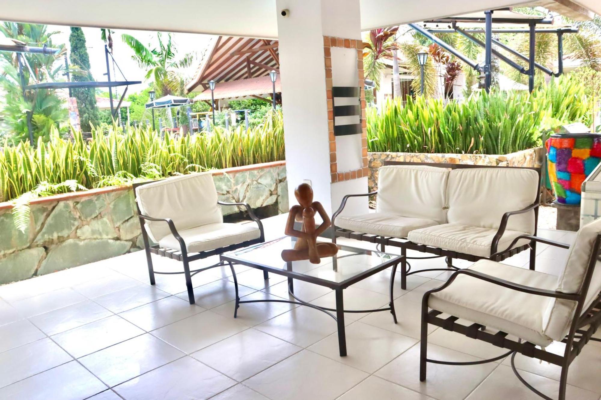Hotel Boutique Duranta Apiay Екстер'єр фото