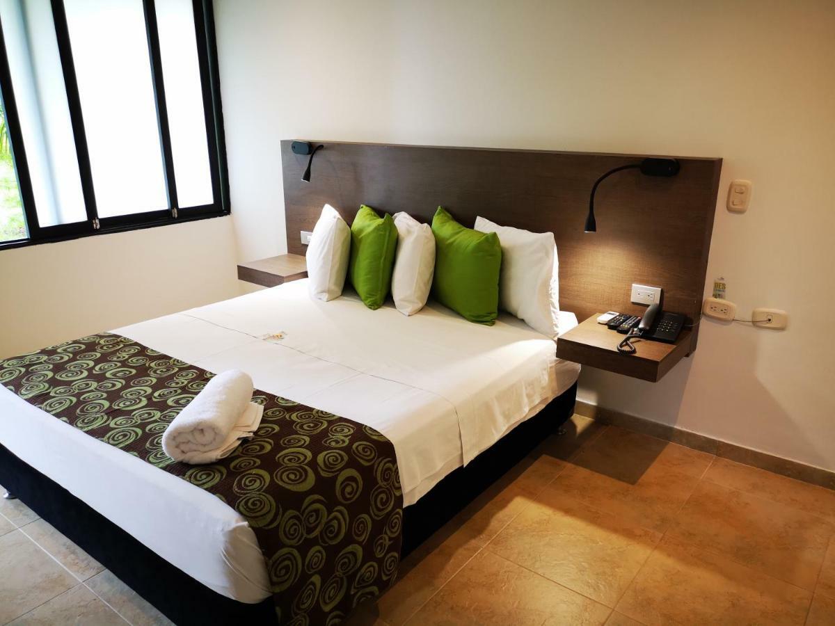 Hotel Boutique Duranta Apiay Екстер'єр фото